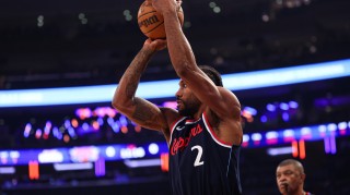 大众娱乐彩票app下载-火力全开！伦纳德19中11&amp;5记三分轰35分5板3助 第三节19分