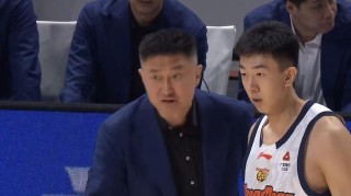大众娱乐彩票app下载-杜润旺保底还能打5年！广东队锋线群惨遭蹂躏，连球迷都破防了！