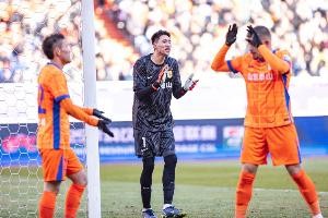 大众娱乐彩票app下载-李平康：国安真正最想要的是于金永，但是泰山不想租借