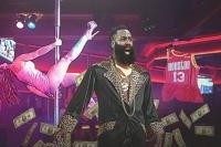 大众娱乐彩票app下载-安东尼：NBA球员去脱衣舞俱乐部不只为看艳舞 而是去放空思绪